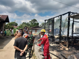 Siang Bolong, Rumah Risma Siahaan Terbakar di Simarimbun