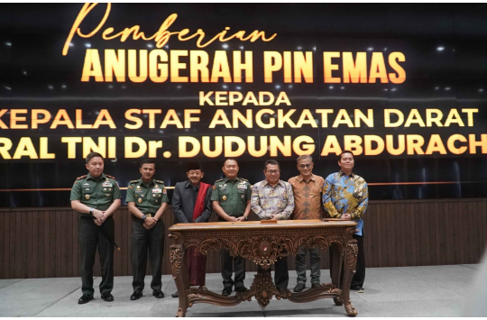 Kasad TNI AD Minta SMSI Jadi Jurnalis Jujur